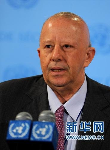 6月4日，聯合國安理會本月輪值主席、墨西哥常駐聯合國代表埃萊爾在紐約聯合國總部的記者會上對媒體發(fā)言。埃萊爾說，安理會將就“天安”號事件進行磋商。新華社記者 申宏 攝