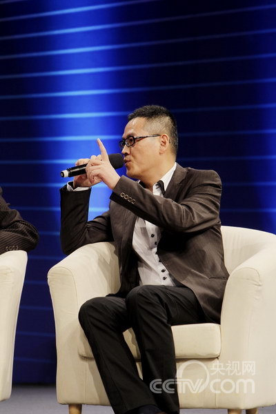 網(wǎng)絡名人社會責任論壇在北京召開。圖為參會嘉賓徐世平。